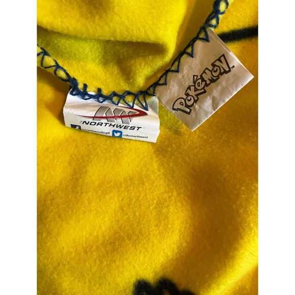 Pokemon Throw Blanket 45x60 Pikachu Yellow Blue Naptime Toddler Cozycore Cosplay - Picture 7 of 8